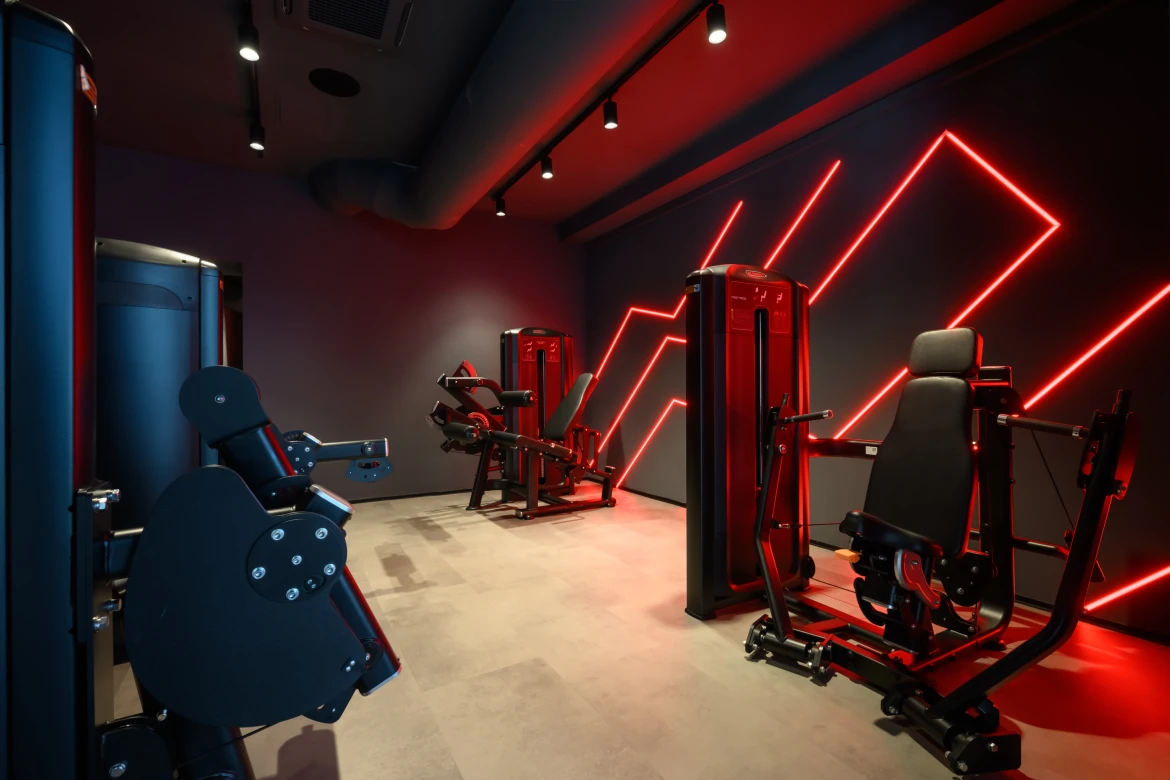 04 photo18 gym